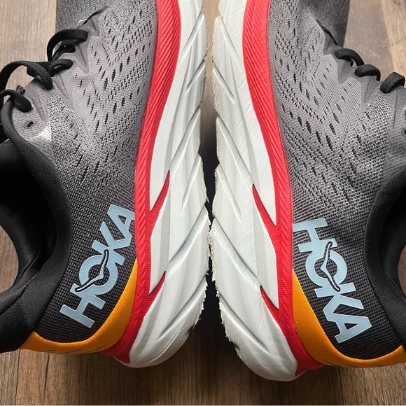 Hoka Clifton 8 Gray Running Shoes
Men's Size 11.5 D - Picture 11 of 16